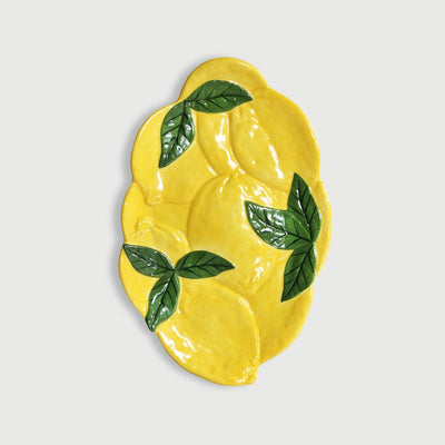 Sitronformet fat med sitronblader på fra &Klevering