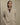 Modell med Marceli Oversized Blazer fra MSCH Copenhagen i beige med oversized passform og én knapp foran.
